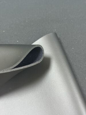 Tấm Cao Su Neoprene CR Chloroprene Có Lớp Phủ Titan Bề Mặt Mịn Để Bám Dính Titan Mạnh Mẽ Cho Lớp Lót Đồ Bơi và Đồ Lặn